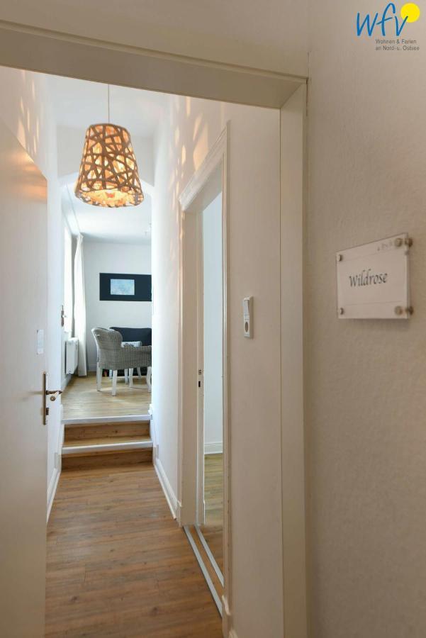 Haus Inselrose Ferienwohnung Wildrose Juist Kültér fotó
